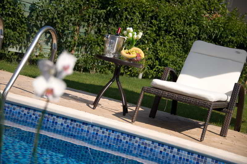 Mamfredas Luxury Planos (Zakynthos)