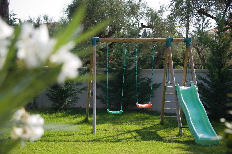 Mamfredas Luxury Planos (Zakynthos)